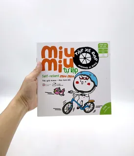 Bìa sách Miu Miu tập xe đạp tự lập
