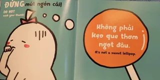 Bài học đừng mút tay - không phải kẹo