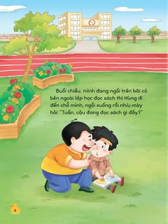 Hùng hỏi Tuấn đang đọc sách gì