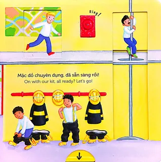 Lính cứu hỏa mặc đồ sẵn sàng xuất phát