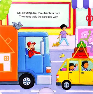 Còi xe vang dội, xe cộ nhường đường